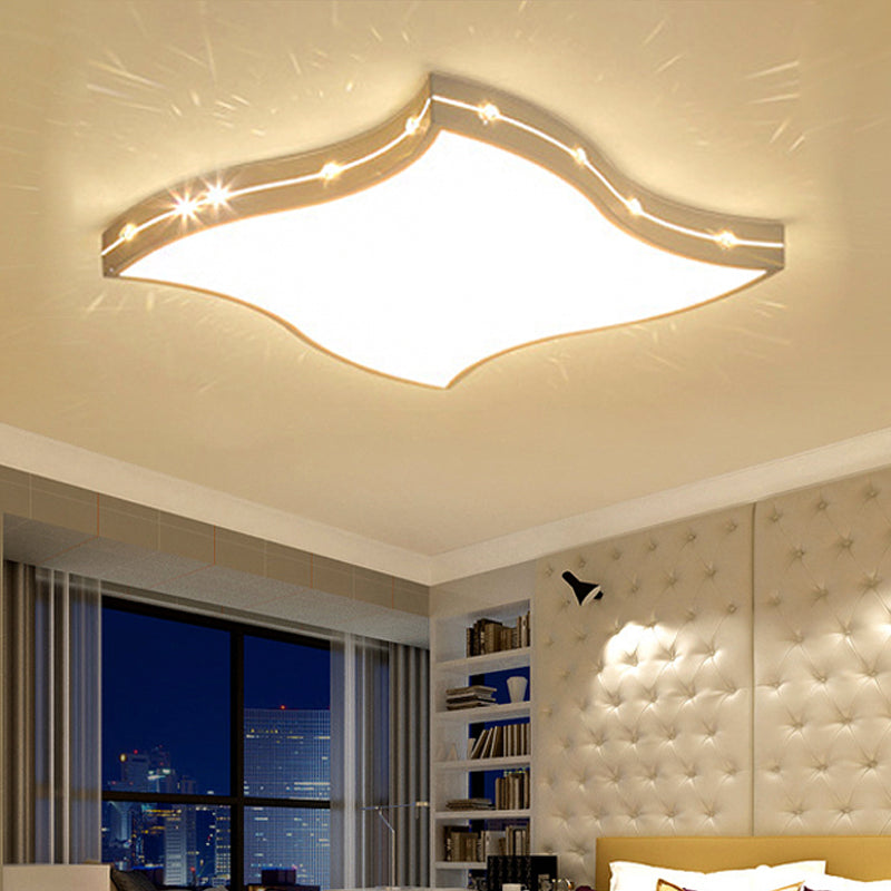 Plafonnier LED monochromatique moderne à encastrer en blanc pour chambre à coucher