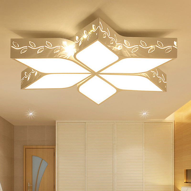 Plafonnier LED moderne en métal avec finition blanche pour chambres d'infirmières