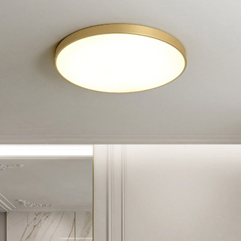 Sleek Round LED Ceiling Lamp for Modern Bedroom and Corridor Lighting - Gold Baking Paint Bezel