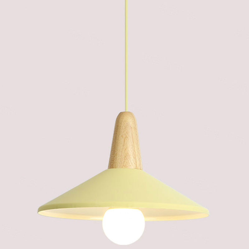 Nordic Style Metal Hanging Pendant Lamp with Wooden Top - Ideal for Restaurants