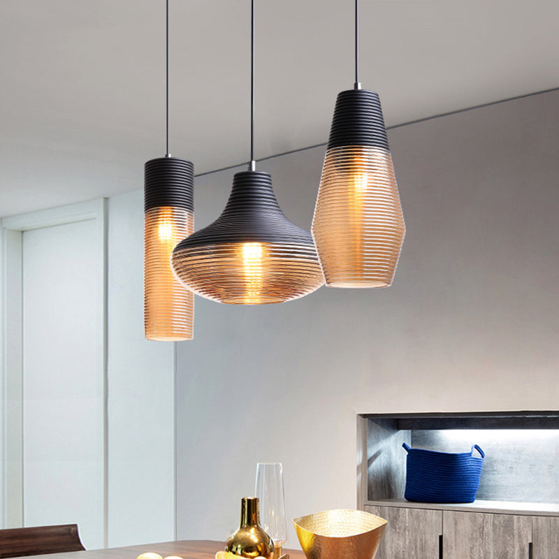 Suspension moderne en métal noir avec abat-jour en verre nervuré - Lampe suspendue à 1 lumière