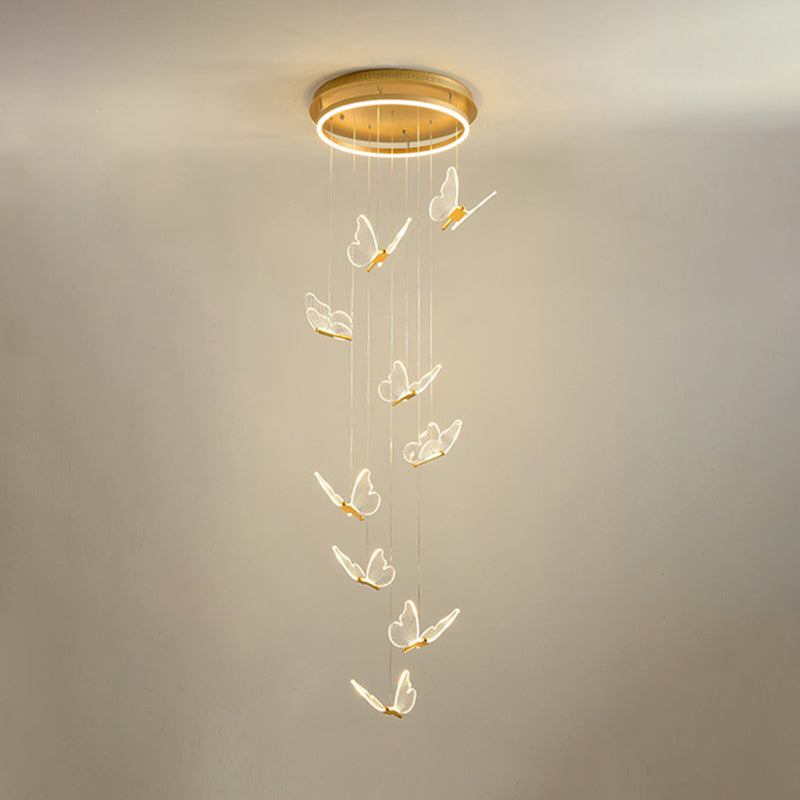 Plafonnier en spirale papillon en acrylique moderne à plusieurs lumières LED en or