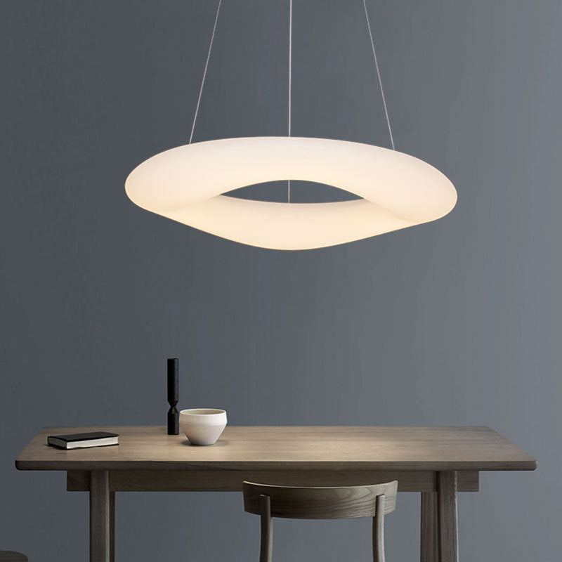 Lampe à suspension LED minimaliste en acrylique : luminaire suspendu en boucle blanche pour salle à manger