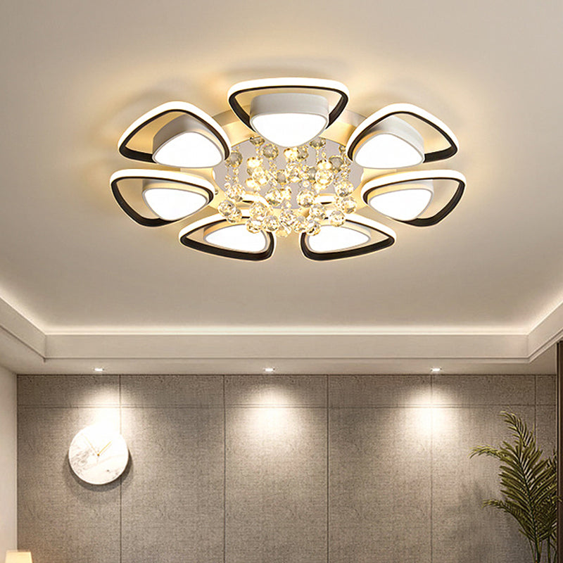 Plafonnier LED contemporain avec pétales en métal, drapé en cristal, design noir et blanc, lumière chaude/blanche