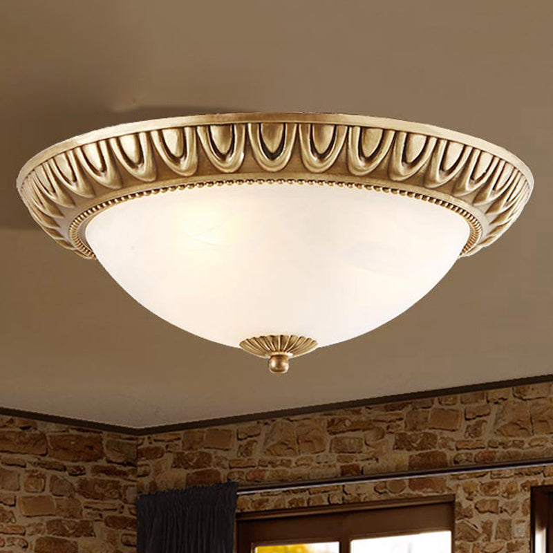 Plafonnier encastré traditionnel en verre dépoli avec 4 lumières en laiton - Idéal pour le salon