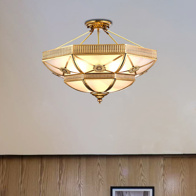 Plafonnier semi-encastré classique en forme de dôme avec verre laiteux, montage semi-encastré doré - 4/6 lumières, 18"/25" de large