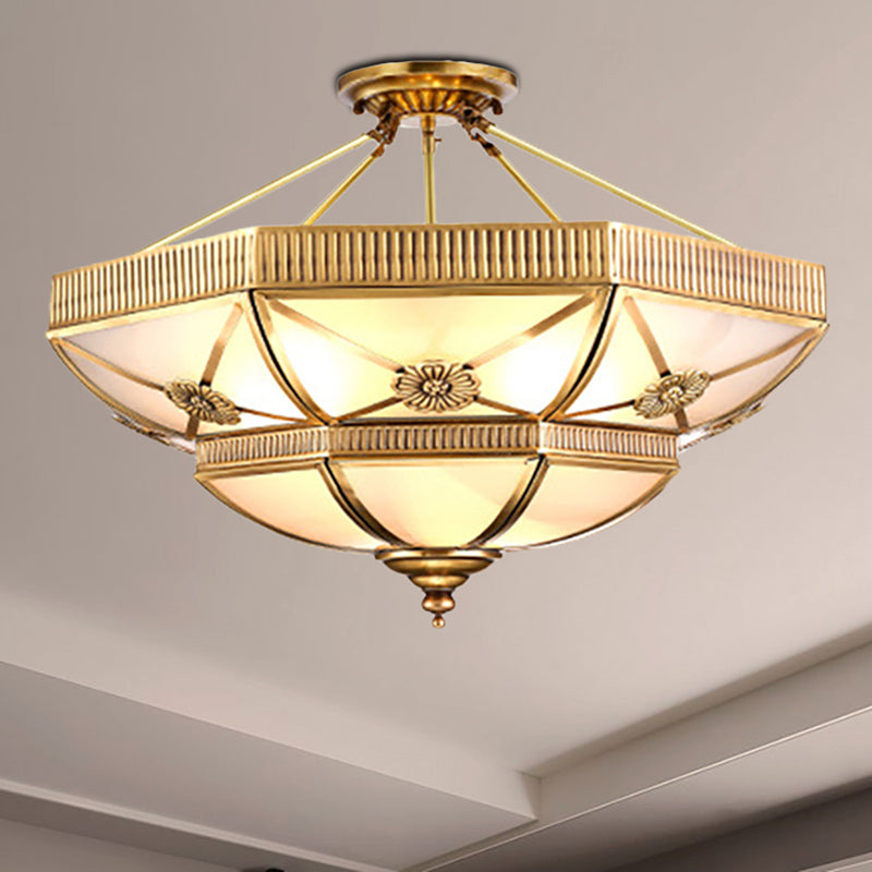 Plafonnier semi-encastré classique en forme de dôme avec verre laiteux, montage semi-encastré doré - 4/6 lumières, 18"/25" de large