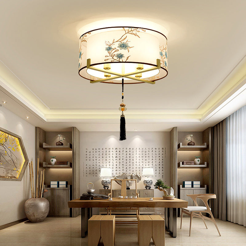 Traditional Style White Fabric Flush Mount Lamp with 4 Lights