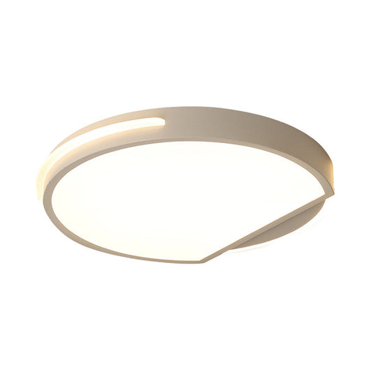 16/19.5 White Round Ceiling Mounted Led Flush Light Fixture Metal Construction Simple Style Stepless