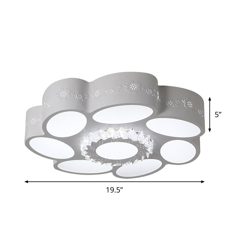 Modern Flower Flush Mount Lamp: Stylish Metallic LED Ceiling Light in Warm/White, Stepless Dimming & Remote Control
