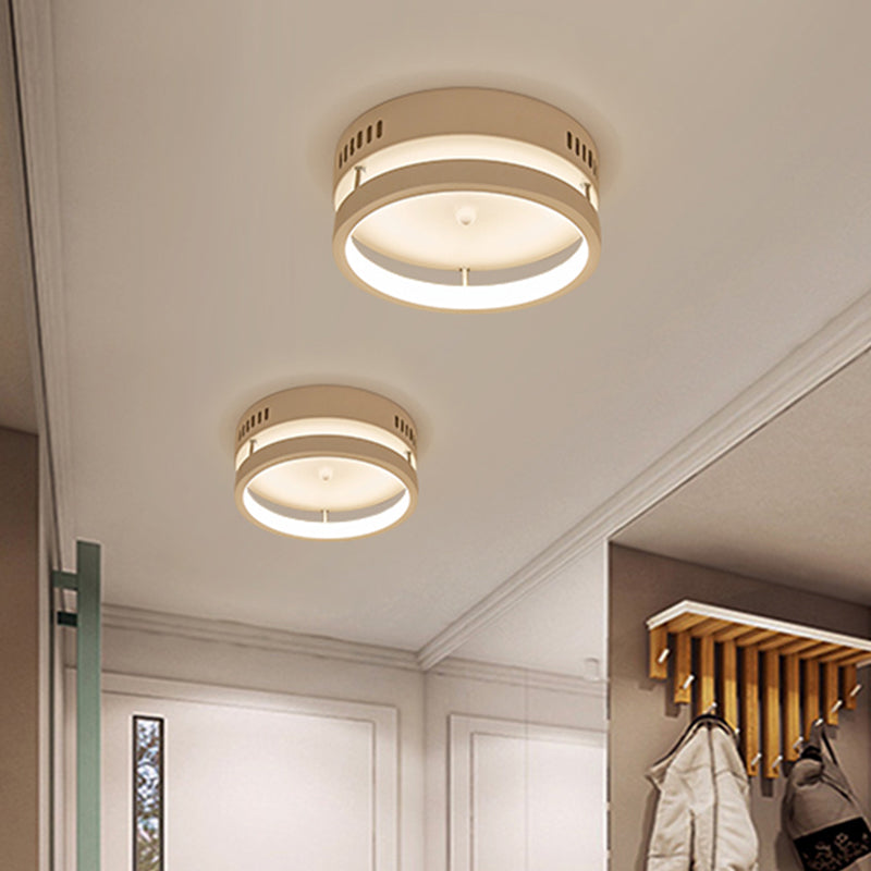 Mini lampe LED ronde en métal à encastrer - Éclairage de plafond blanc de style simple avec lumière chaude/blanche