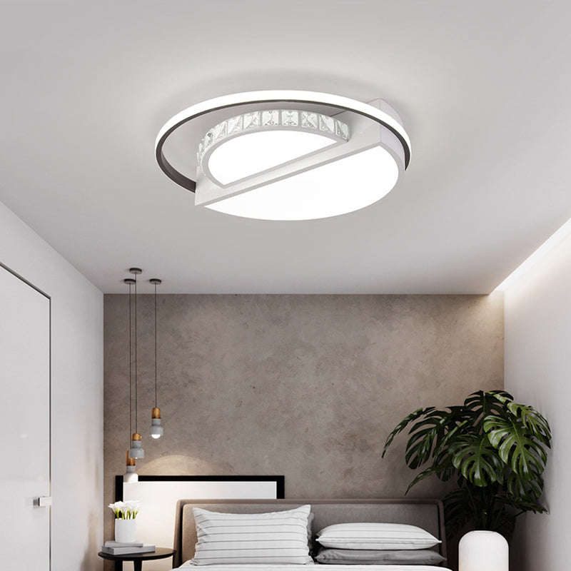 Contemporary Metal LED Flush Mount Ceiling Light for Bedroom - White
