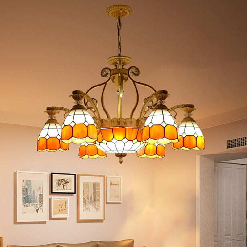 Lustre suspendu en verre taillé de style Tiffany avec 8/11 lumières en forme de dôme en orange/bleu/bleu foncé, 31,5"/37,5" de large