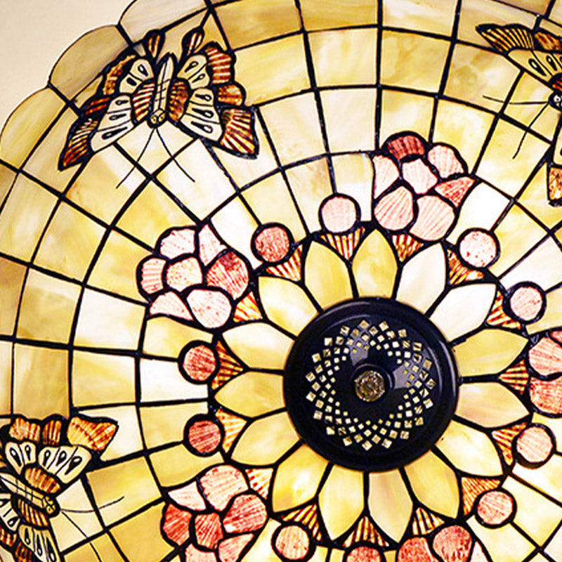 Plafonnier semi-encastré de style Tiffany avec abat-jour en forme de papillon, de rose et de coquillage