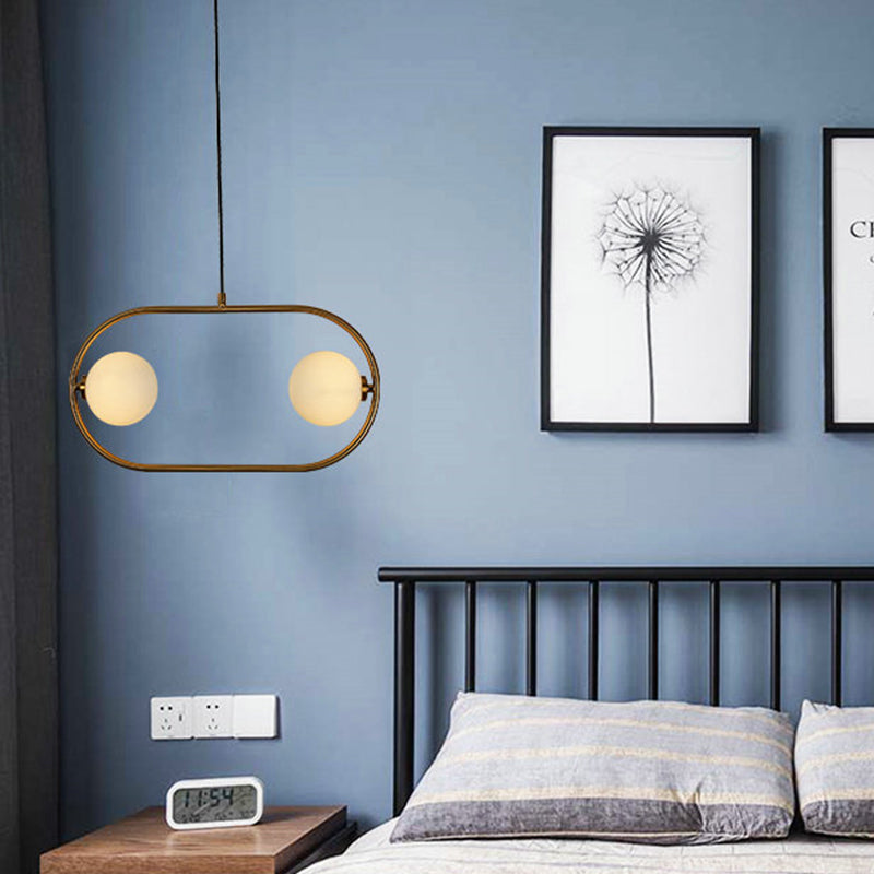 Lustre suspendu moderne en forme de globe doré avec verre dépoli, 2 ampoules – Lampe suspendue LED pour chambre à coucher