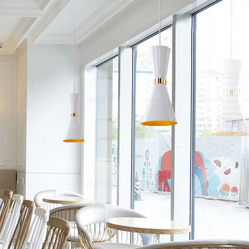 Modern Tapered Pendant Ceiling Lamp - Metal Suspension Light With 1 Bulb In Black/White