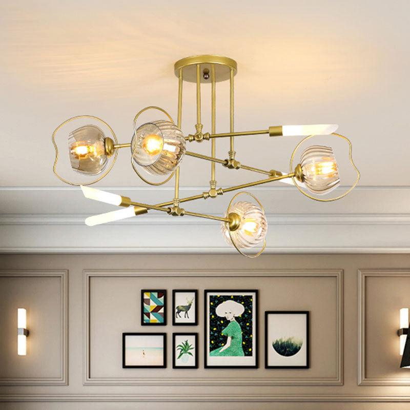 Lustre contemporain à 6/8 têtes avec suspension au plafond en forme de bol doré et abat-jour en verre ambré