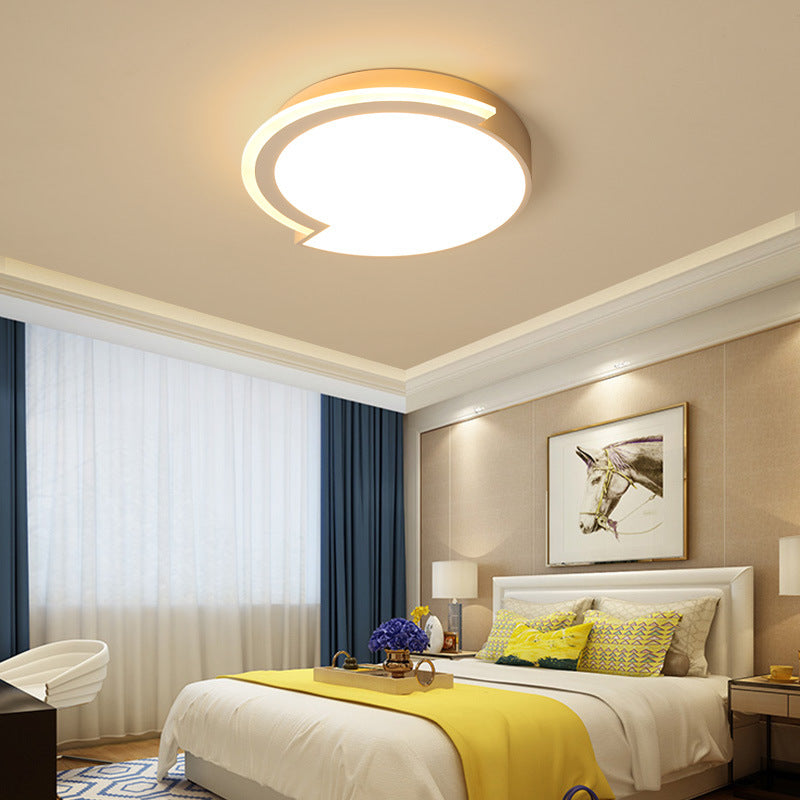 Modern Round Flushmount Ceiling Fixture - White Acrylic - Multiple Sizes - Warm/White