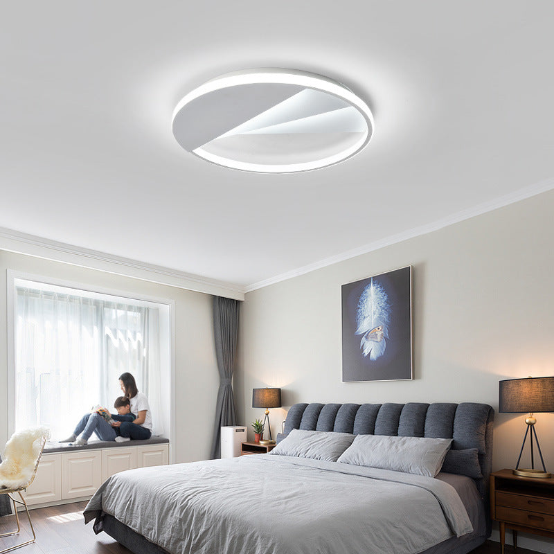 Modern Round Flush Ceiling Lights in Warm/White for Bedroom - 18"/21.5" White Aluminum Acrylic Flush Mount
