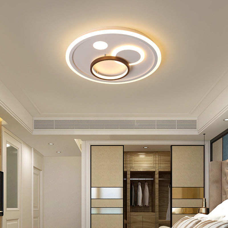 Nordic Style Round Ceiling Flush Lamp with Integrated LED, White and Diffuser - 16.5"/20.5"/24.5" Wide
