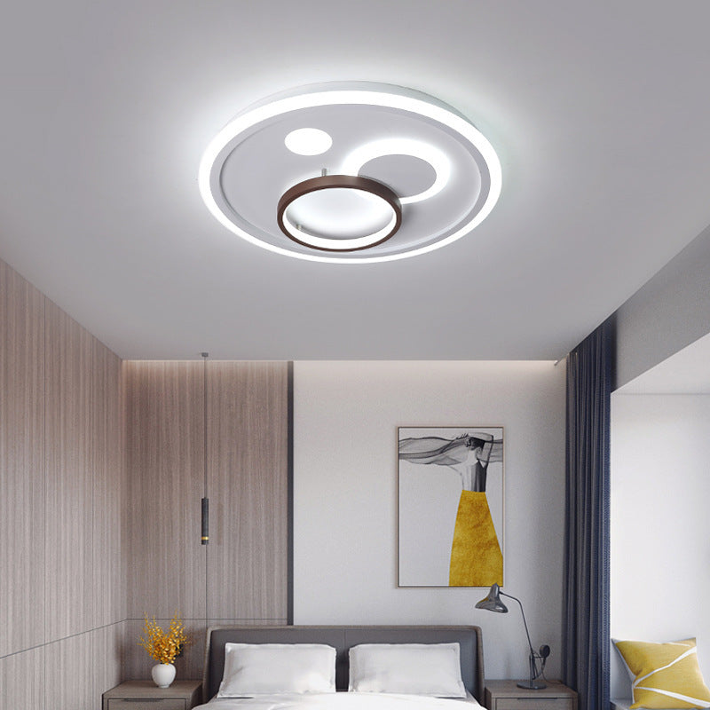 Nordic Style Round Ceiling Flush Lamp with Integrated LED, White and Diffuser - 16.5"/20.5"/24.5" Wide
