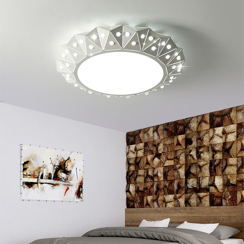 Modern Faceted Round Flushmount Light with Warm/White LED Lighting and Iron Shade, 16.5"/22.5" Wide
