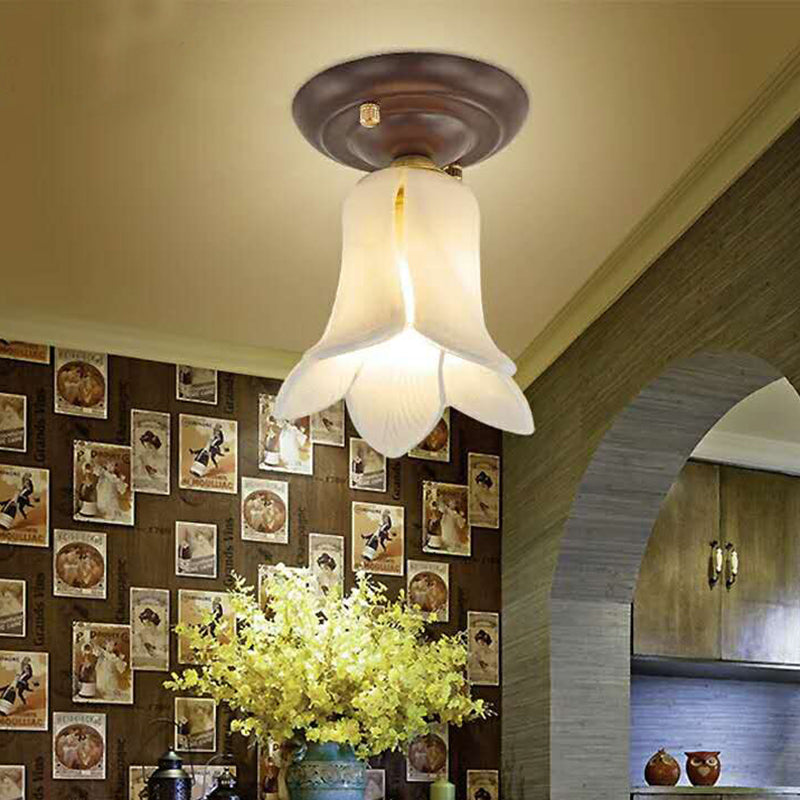 Countryside 1-Light Metal Ceiling Lamp for Living Room LED Flush Mount Lighting - Lily/Tulip Design in White/Yellow/Purple