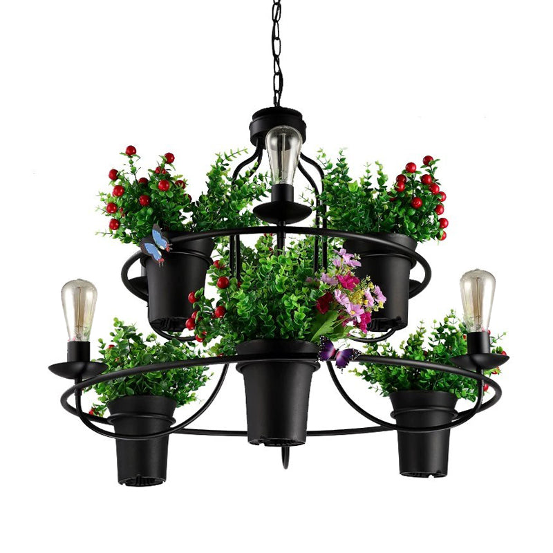 Suspension LED industrielle en métal noir/blanc pour plantes - 6 lumières, 1/2 niveaux. Parfait pour les restaurants.
