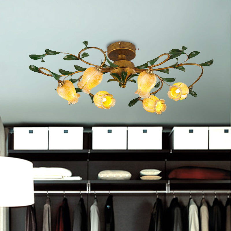 Plafonnier LED en métal Countryside Lily/Tulip - 6/8 ampoules, finition laiton