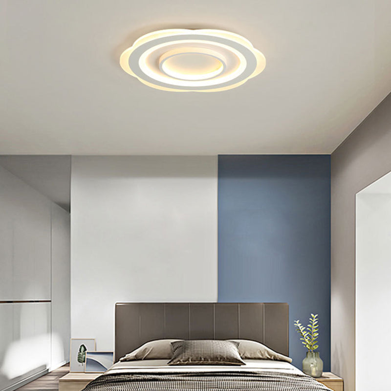 Modern Acrylic Flower Ceiling Light - 16"/19.5"/23.5" Flushmount for Living Room in Warm/White