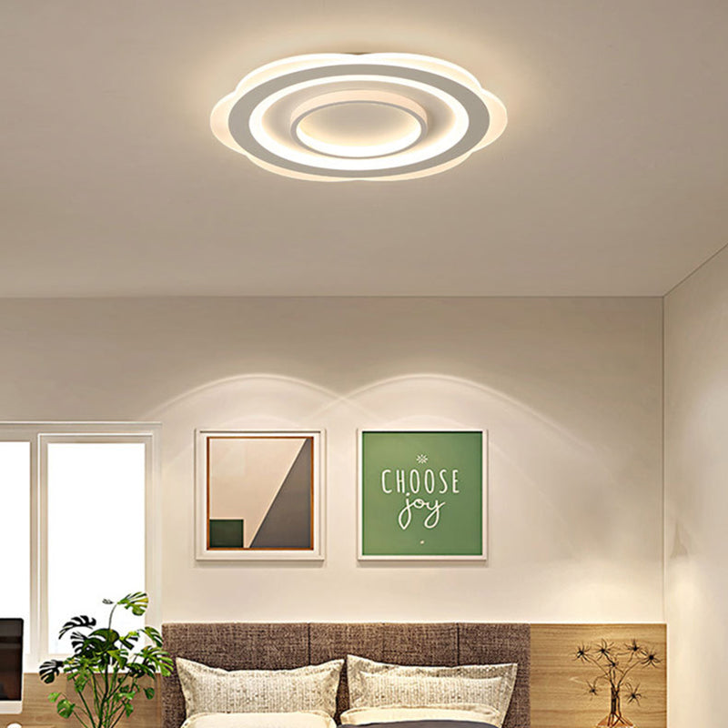 Modern Acrylic Flower Ceiling Light - 16"/19.5"/23.5" Flushmount for Living Room in Warm/White