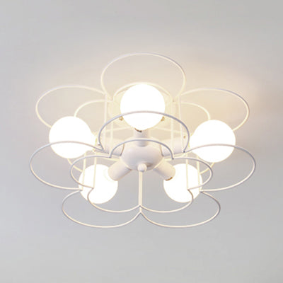 Plafonnier contemporain avec cadre en fil de fer blanc - Idéal pour les salons