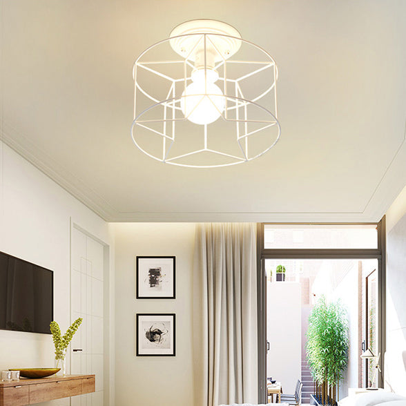 Plafonnier contemporain avec cadre en fil de fer blanc - Idéal pour les salons