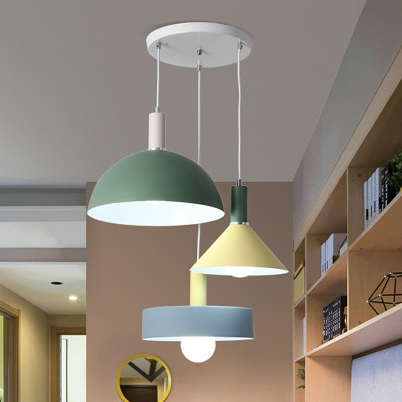 Nordic Style Cluster Pendant Light with 3 Metallic Heads in White Geometry