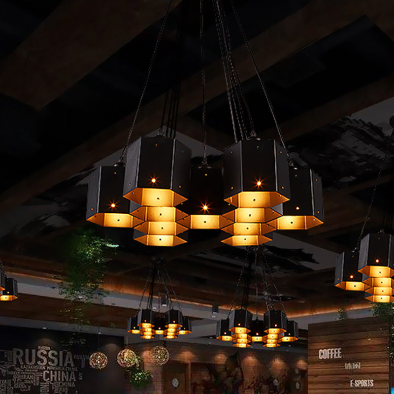 Lustre hexagonal vintage avec design en nid d'abeille noir - 7/10/11 Down Lights pour restaurants
