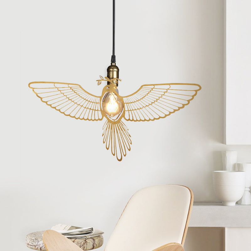 Rustic Gold Flying Bird Pendant Light Fixture for Dining Room - Retro Metal Design with 1 Light