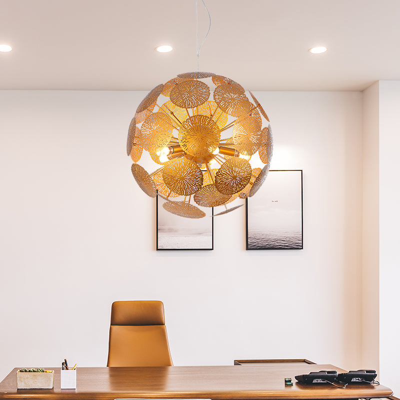 Lustre postmoderne en forme de feuille de lotus doré avec design globe – Luminaire en métal à 5 ​​têtes