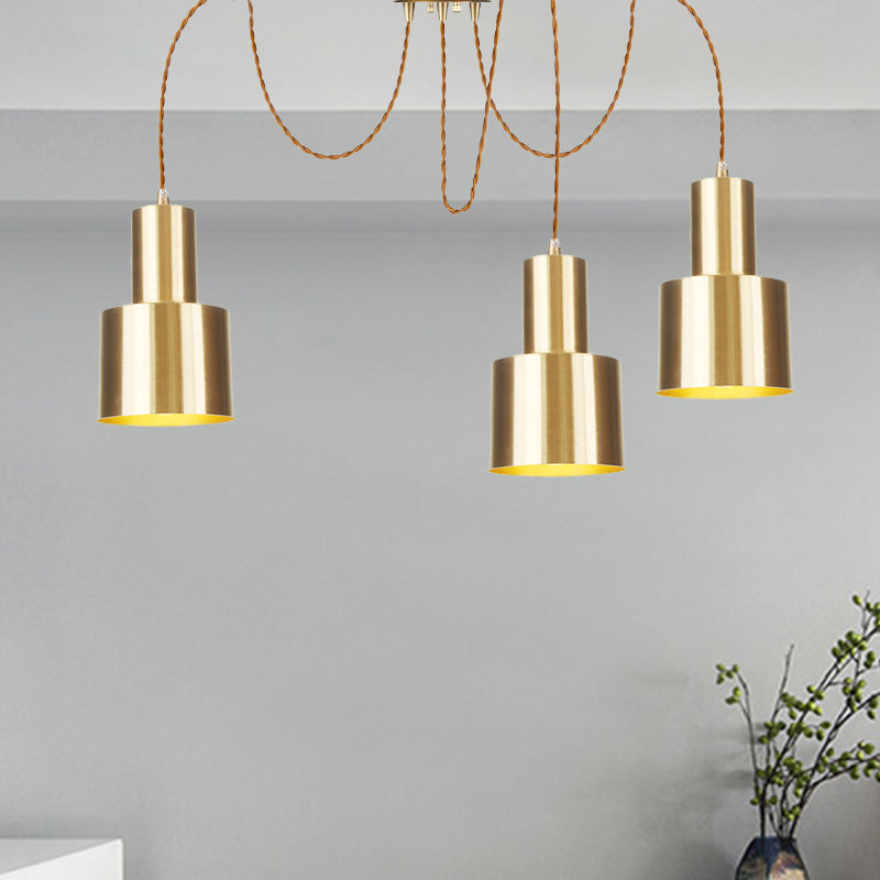 Suspension industrielle en métal avec finition dorée - Plafonnier tubulaire pour salon (2/3/4 lampes)