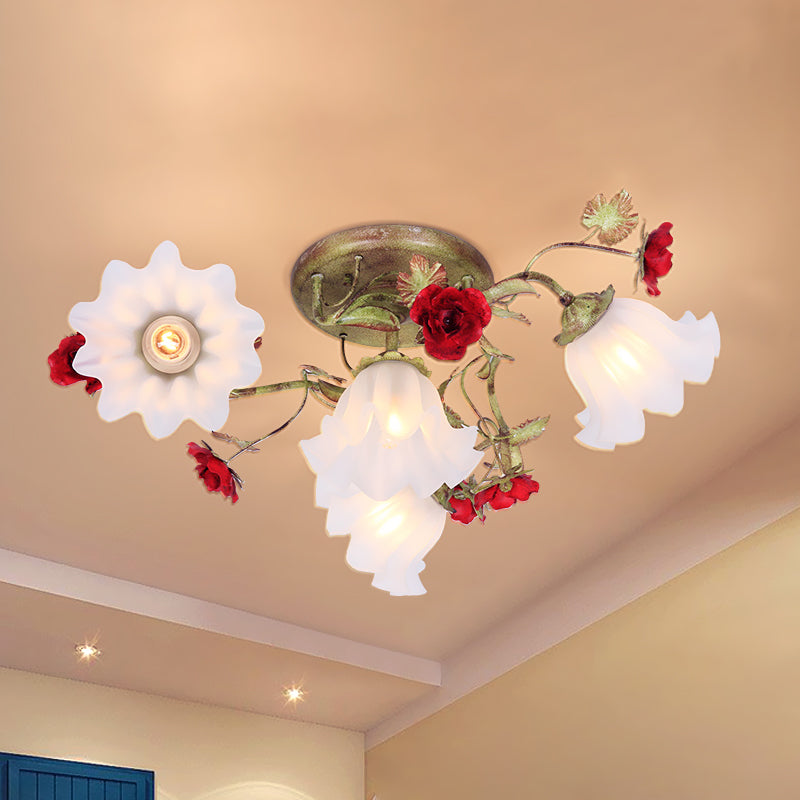 Plafonnier semi-encastré de jardin coréen en vert avec des accents de roses rouges - Verre opale, 4/6 têtes