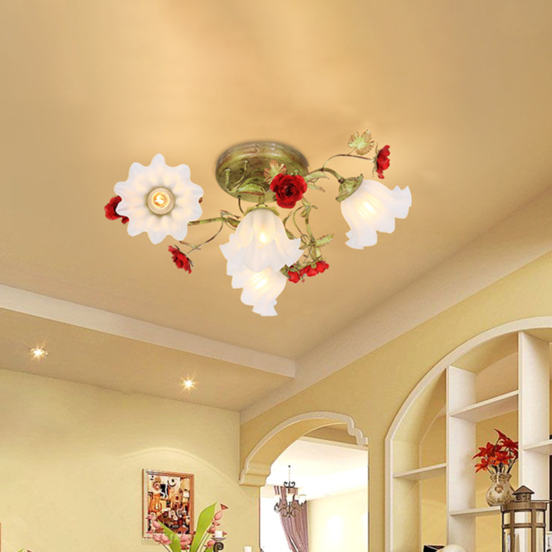 Plafonnier semi-encastré de jardin coréen en vert avec des accents de roses rouges - Verre opale, 4/6 têtes