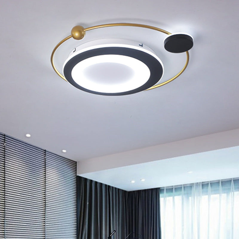 Plafonnier rond moderne pour chambre à coucher - Plafonnier en métal de 16,5"/20,5" en noir/doré - Lumière LED chaude/blanche
