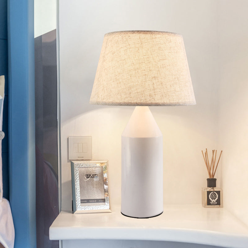 Modern 1-Head White Fabric Reading Lamp For Bedroom - Pencil Metallic Night Table Light