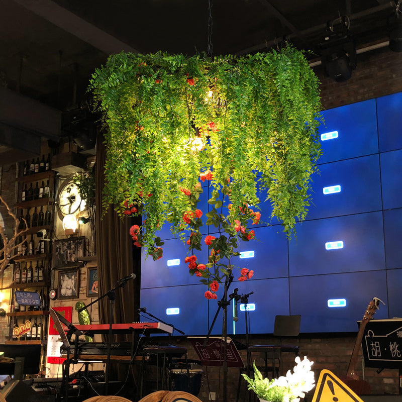 Lustre suspendu industriel en fil de fer avec éclairage vert pour restaurant