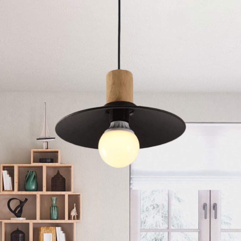 Lampe à suspension noire métallisée avec abat-jour cône/soucoupe et design contemporain pour le salon