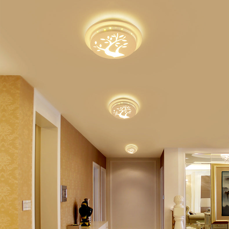Modern Art Deco Flush Mount Ceiling Light for Hallway - Stylish Circular Acrylic Ceiling Lamp