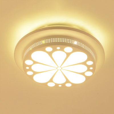 Modern Art Deco Flush Mount Ceiling Light for Hallway - Stylish Circular Acrylic Ceiling Lamp