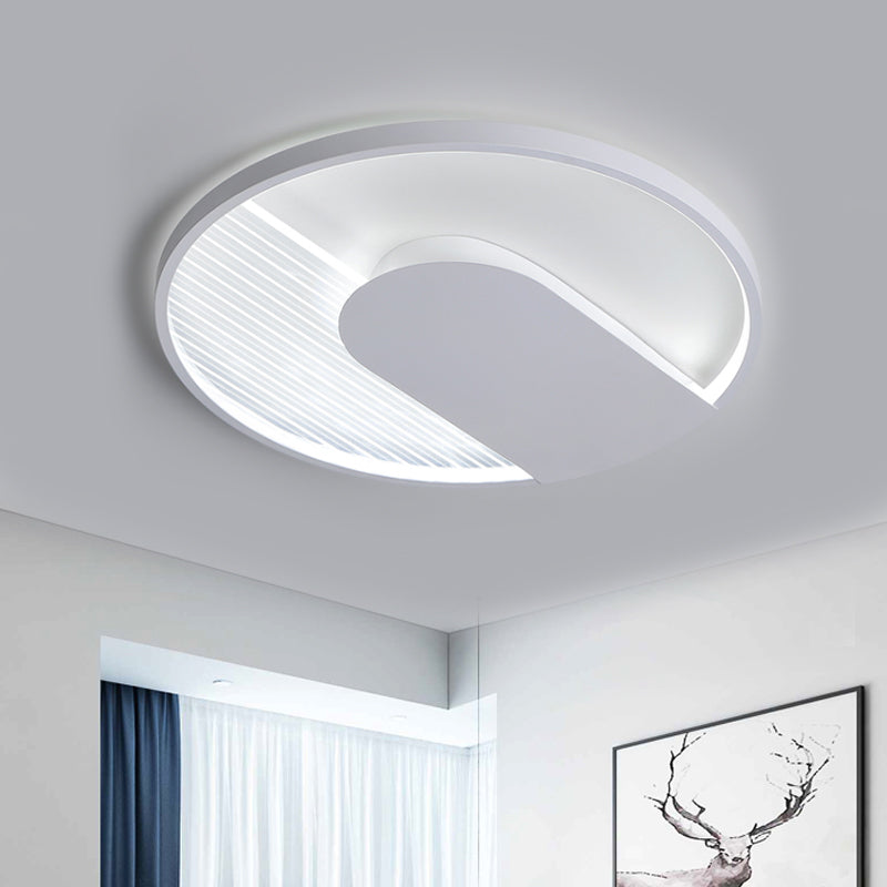 U-Shaped Flush Mount LED Ceiling Light for Minimalist Bedroom - 18"/21.5" Wide, Warm/White Light Option