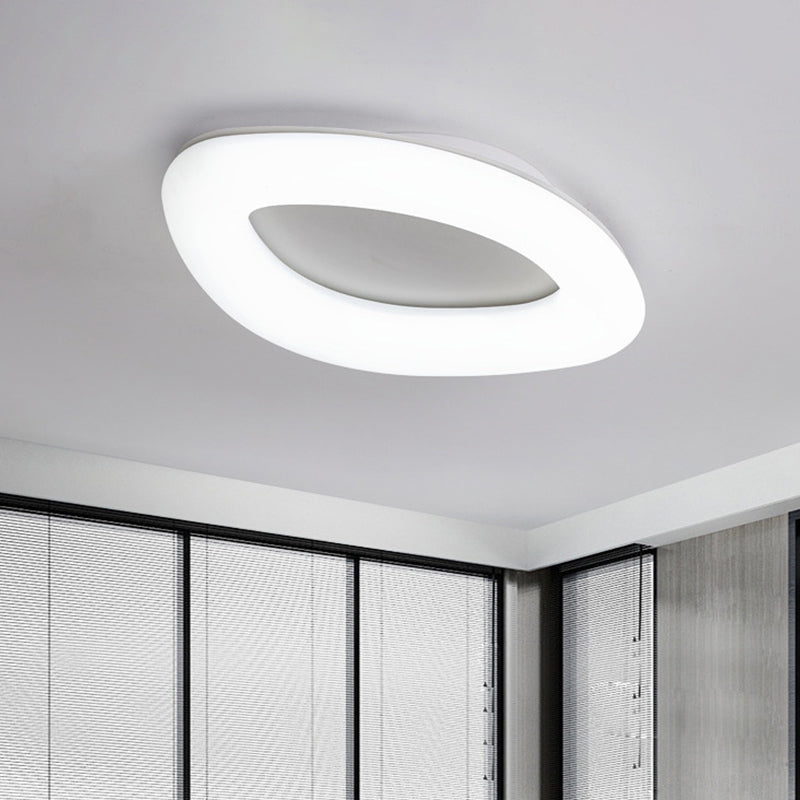 Simplicity Ellipse Flush Light: Acrylic LED Ceiling Lamp for Living Room, White