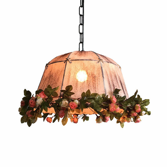 Lampe suspendue de salle à manger de style ferme avec abat-jour en tissu rose et motif floral artificiel