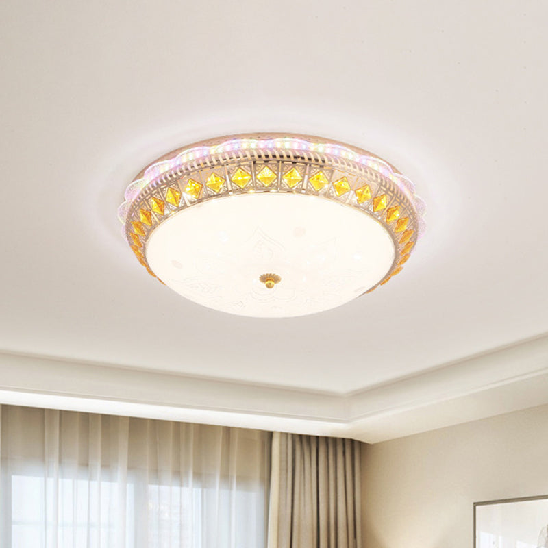 Crystal-Embedded LED Flush Mount Ceiling Light in Gold - Classic Bowl Design